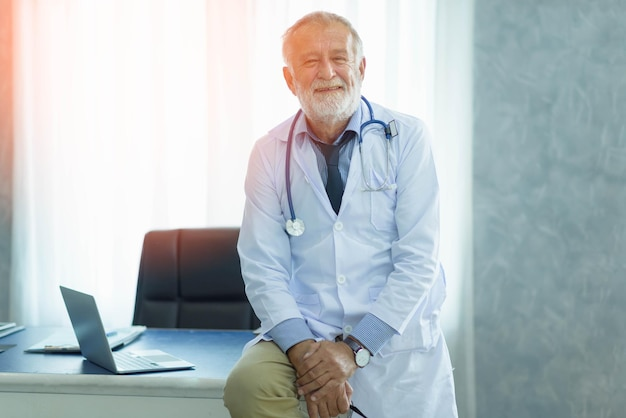 Aposentadoria especial do médico: o guia definitivo